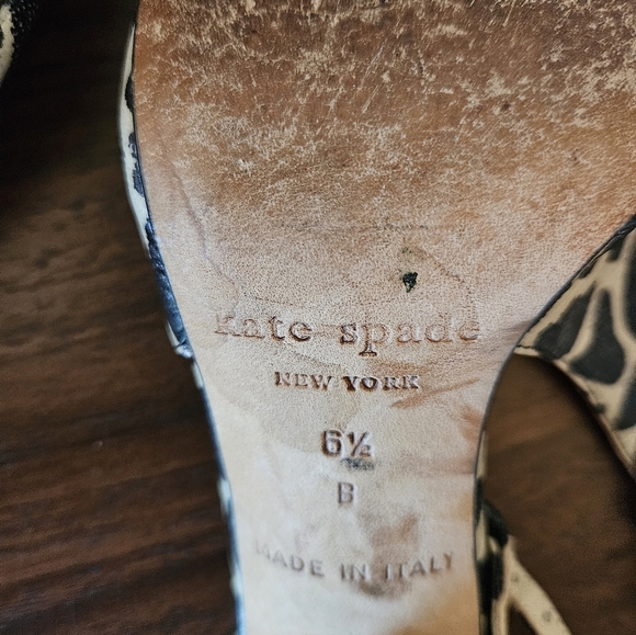 Kate Spade NY High Heel Slingback Sandal Beige Black Animal Giraffe Print Sz 6.5 - Picture 6 of 10